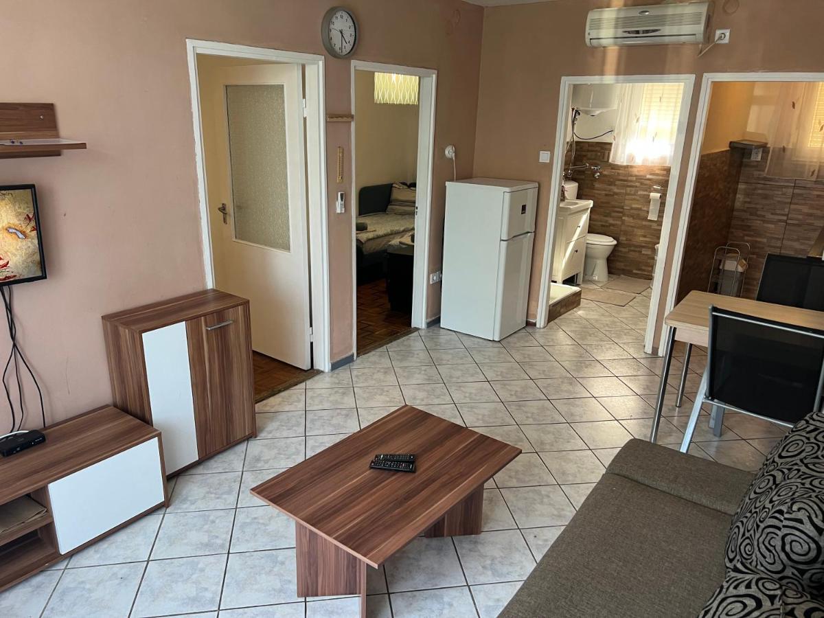 Vadasztanya Apartmanhazak Siófok Eksteriør billede
